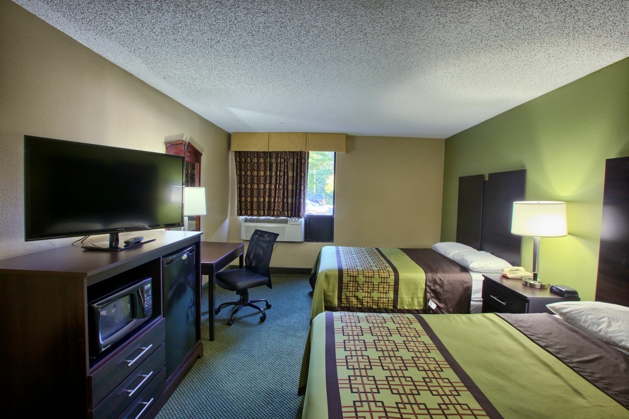 Super 8 By Wyndham North East Hotel 2*